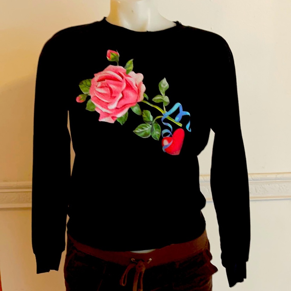 T Shirt by “Wild Fox” long sleeve, black, rose, ribbon & heart! Size XS